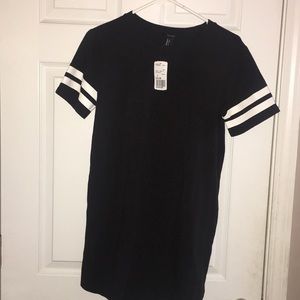 Black Forever 21 T-Shirt Dress 🖤